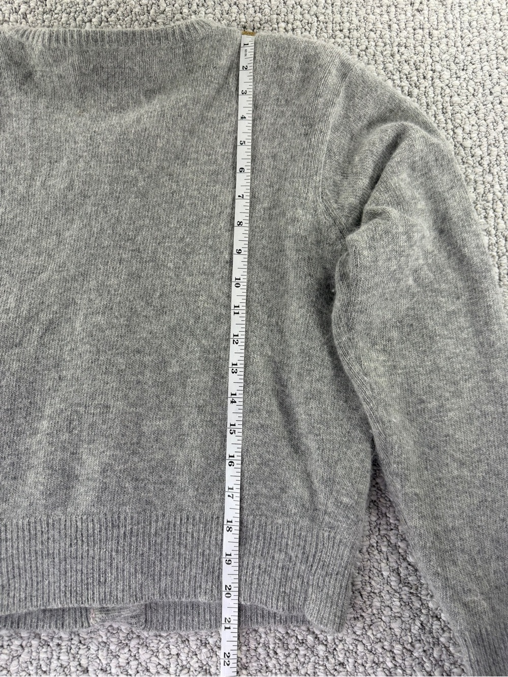 Christopher&Banks Y2K Women Vintage Rabbit Hair Hand Beaded Gray Cardigan Size M - Picture 10 of 14